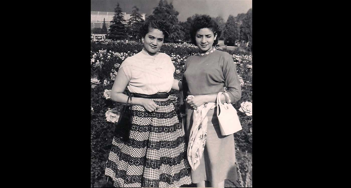 Sisters Coco & Leonor 1961